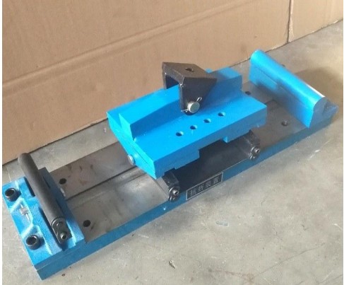 彎曲-抗折試驗(yàn)機(jī)專(zhuān)用夾具