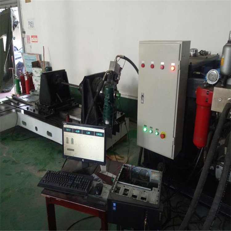 傳動軸 轉(zhuǎn)向柱 漲緊輪 皮帶輪等汽車部件扭轉(zhuǎn)疲勞試驗機(jī)4.jpg