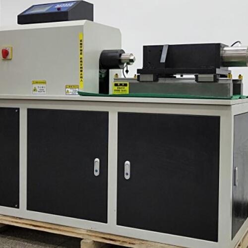 1684720385389190.jpg 0XWP—x6000高溫旋轉(zhuǎn)彎曲疲勞試驗(yàn)機(jī) 金屬抗彎抗折檢測12.jpg